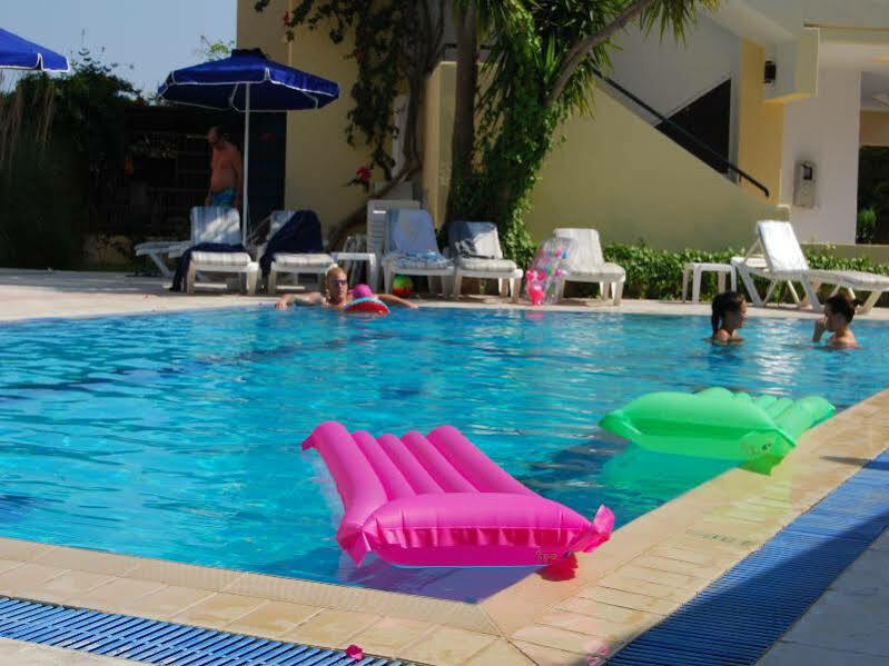 Artemis Studios Faliraki Esterno foto